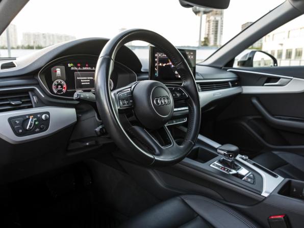 Audi A4 V (B9) Рестайлинг с пробегом 2019 года, цена 3 238 000 рублей, 163903 км, универсал, Автокод Объявления