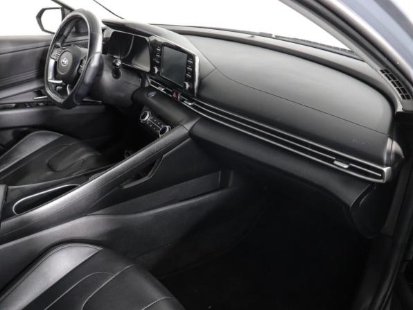 Hyundai Elantra VII (CN7) с пробегом 2020 года, цена 1 899 000 рублей, 56993 км, седан, Автокод Объявления