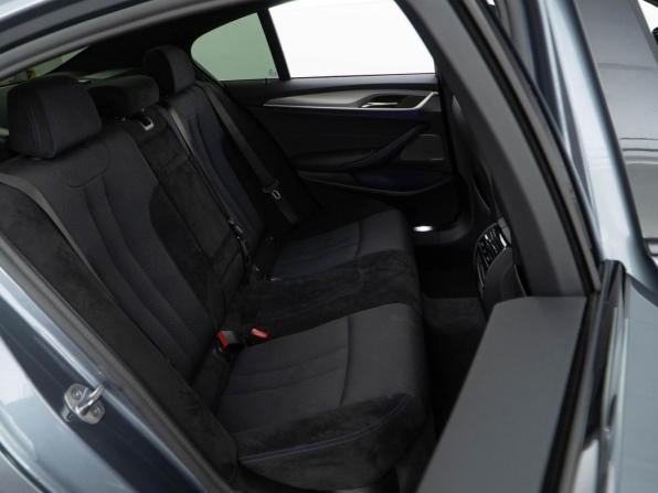 BMW 5 серии VII (G30/G31/G38) с пробегом 2019 года, цена 4 099 077 рублей, 103345 км, седан, Автокод Объявления