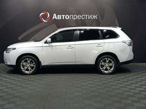 Mitsubishi Outlander III с пробегом 2013 года, цена 1 350 000 рублей, 216580 км, внедорожник, Автокод Объявления