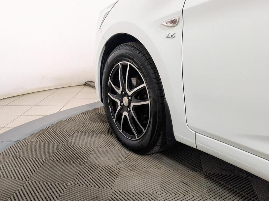 Hyundai Solaris I Рестайлинг Екатеринбург  - изображение 16