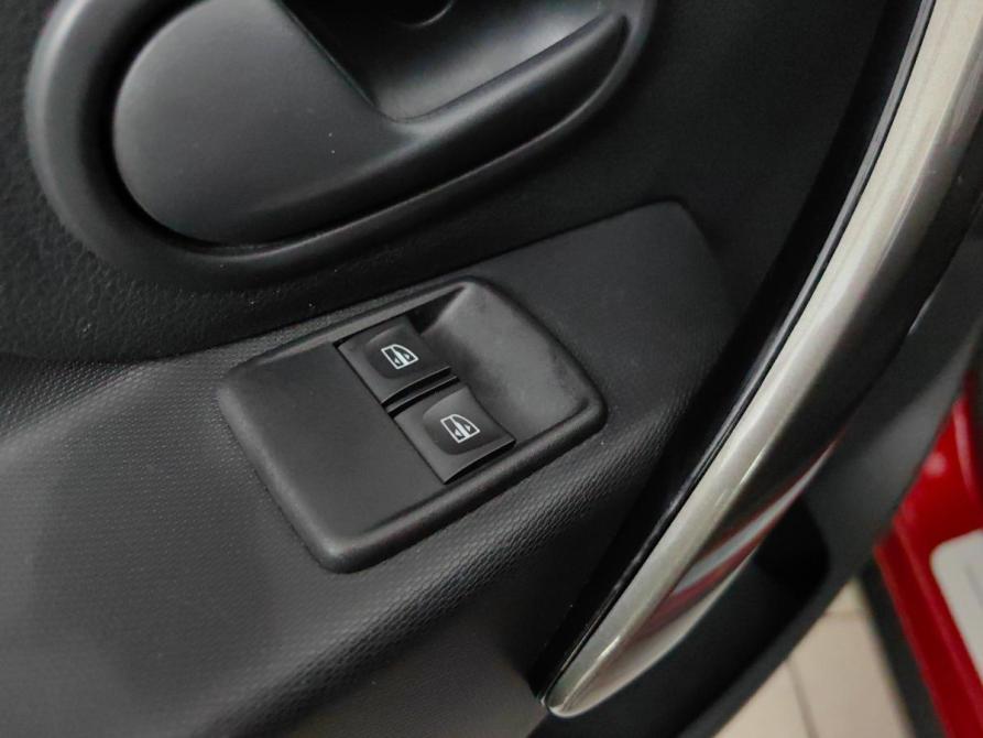Renault Sandero II Рестайлинг Подольск  - изображение 23