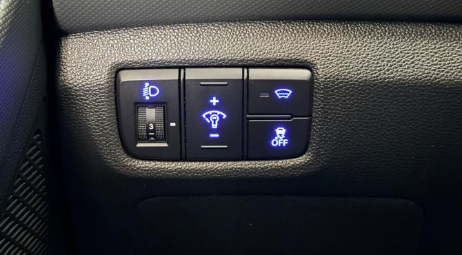 Hyundai Creta I Рестайлинг с пробегом 2020 года, цена 2 050 000 рублей, 128014 км, внедорожник, Автокод Объявления