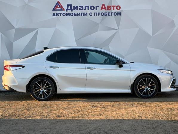 Toyota Camry VIII (XV70) с пробегом 2020 года, цена 2 340 000 рублей, 209000 км, седан, Автокод Объявления