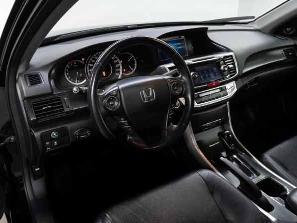 Honda Accord IX с пробегом 2013 года, цена 1 749 000 рублей, 155689 км, седан, Автокод Объявления