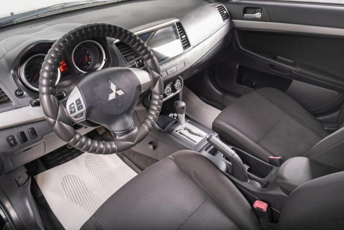 Mitsubishi Lancer X с пробегом 2007 года, цена 749 000 рублей, 271000 км, седан, Автокод Объявления