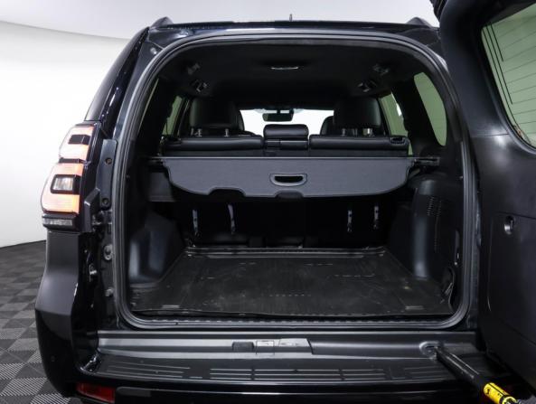 Toyota Land Cruiser Prado 150 Series Рестайлинг 3 с пробегом 2021 года, цена 6 700 000 рублей, 93739 км, внедорожник, Автокод Объявления