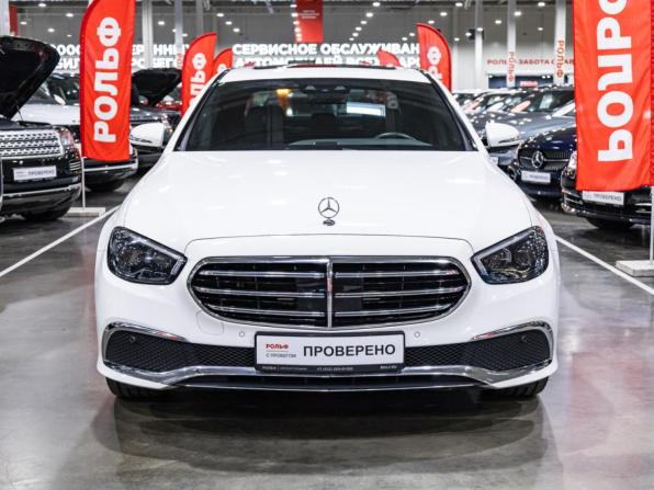 Mercedes-Benz E-Класс V (W213 S213 C238) Рестайлинг с пробегом 2021 года, цена 3 999 700 рублей, 72020 км, седан, Автокод Объявления