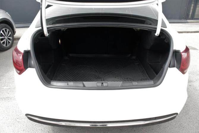 Citroen C4 II Рестайлинг с пробегом 2018 года, цена 1 190 000 рублей, 122470 км, седан, Автокод Объявления