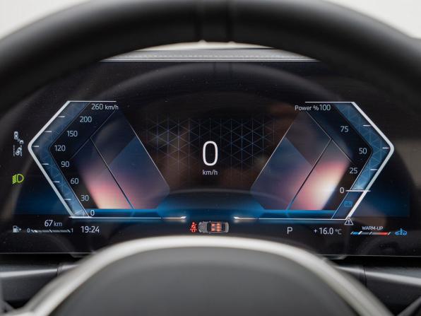 BMW 3 серии VII (G2x) Рестайлинг 2 с пробегом 2025 года, цена 5 990 000 рублей, 2280 км, седан, Автокод Объявления