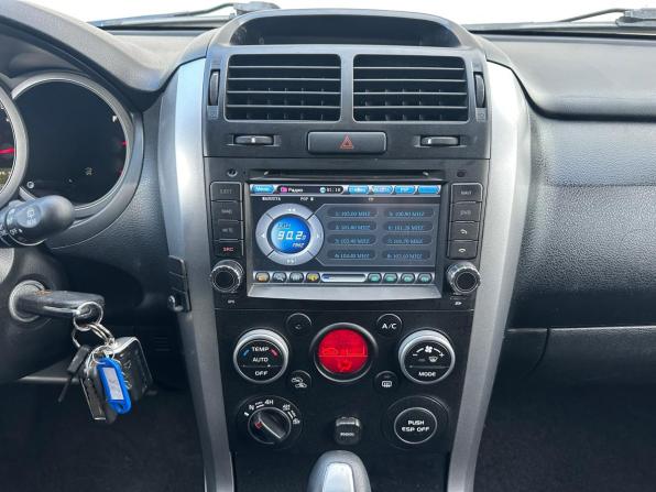 Suzuki Grand Vitara II Рестайлинг с пробегом 2010 года, цена 1 160 000 рублей, 160063 км, внедорожник, Автокод Объявления