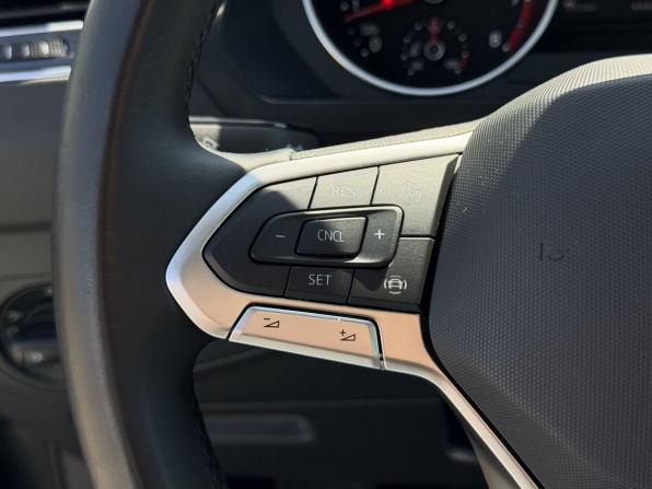 Volkswagen Tiguan II Рестайлинг с пробегом 2021 года, цена 3 700 000 рублей, 37114 км, внедорожник, Автокод Объявления