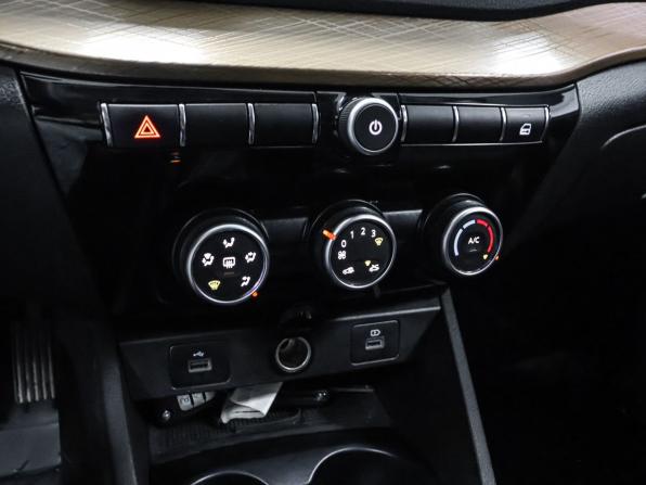 Lada (ВАЗ) Vesta I Рестайлинг (NG) с пробегом 2023 года, цена 1 349 000 рублей, 30949 км, седан, Автокод Объявления