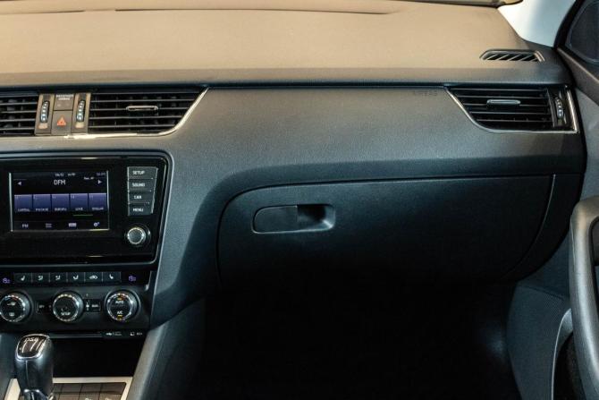 Skoda Octavia III (A7) с пробегом 2015 года, цена 1 539 000 рублей, 185441 км, лифтбек, Автокод Объявления