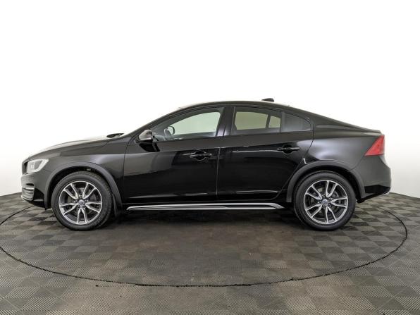 Volvo S60 Cross Country с пробегом 2018 года, цена 2 450 000 рублей, 101501 км, седан, Автокод Объявления