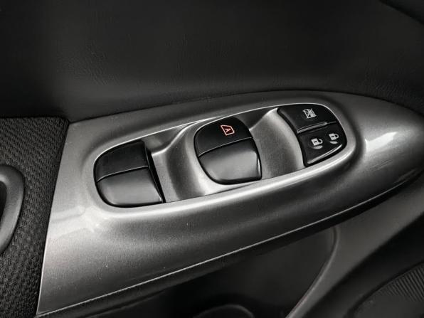 Nissan Juke I Рестайлинг с пробегом 2018 года, цена 1 399 000 рублей, 109679 км, внедорожник, Автокод Объявления
