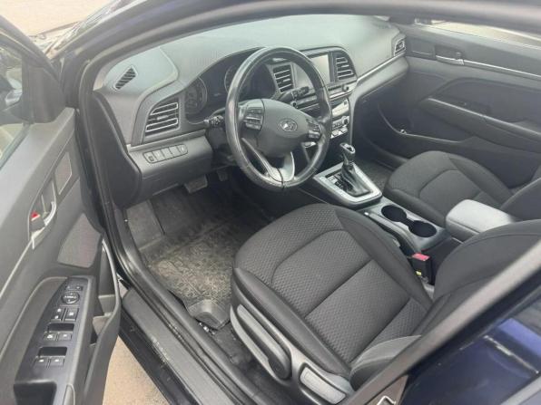 Hyundai Elantra VI (AD) Рестайлинг с пробегом 2019 года, цена 1 749 000 рублей, 60676 км, седан, Автокод Объявления