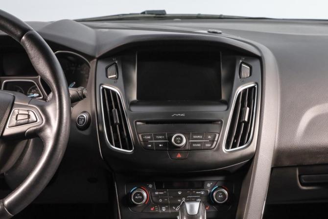 Ford Focus III Рестайлинг с пробегом 2018 года, цена 1 589 000 рублей, 85000 км, универсал, Автокод Объявления