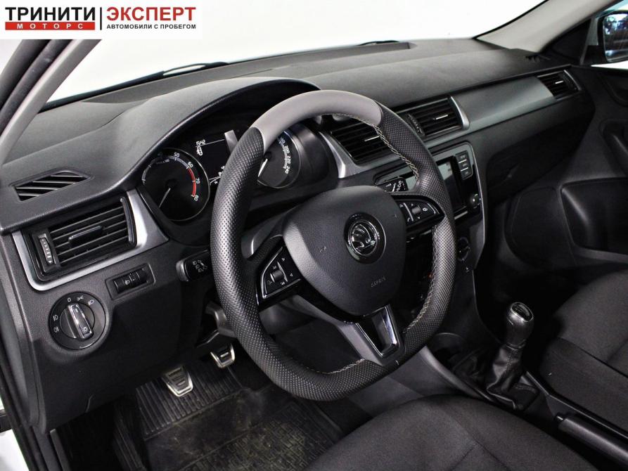 Skoda Rapid I Рестайлинг Белгород  - изображение 11