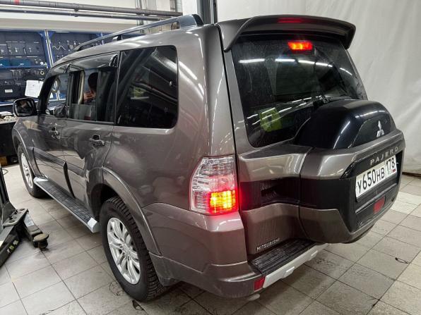 Mitsubishi Pajero IV Рестайлинг 2 с пробегом 2015 года, цена 2 550 000 рублей, 174000 км, внедорожник, Автокод Объявления