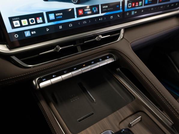 Geely Monjaro I Рестайлинг 2 с пробегом 2026 года, цена 4 100 000 рублей, 50 км, внедорожник, Автокод Объявления