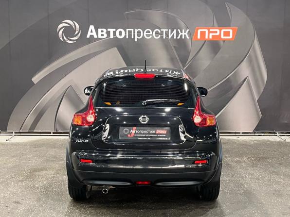 Nissan Juke I с пробегом 2013 года, цена 868 000 рублей, 138059 км, внедорожник, Автокод Объявления