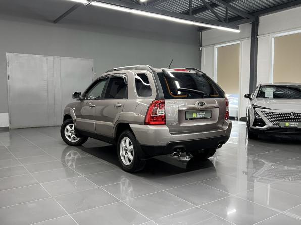 Kia Sportage II Рестайлинг с пробегом 2010 года, цена 995 000 рублей, 188105 км, внедорожник, Автокод Объявления