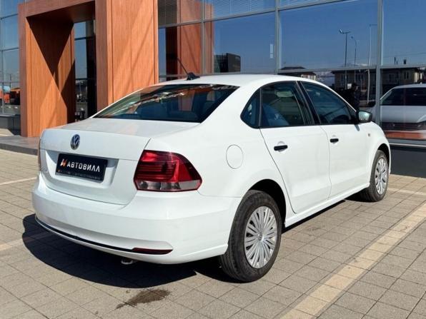 Volkswagen Polo V Рестайлинг с пробегом 2019 года, цена 950 000 рублей, 289245 км, седан, Автокод Объявления