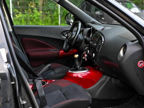 Nissan Juke I с пробегом 2011 года, цена 860 000 рублей, 127340 км, внедорожник, Автокод Объявления