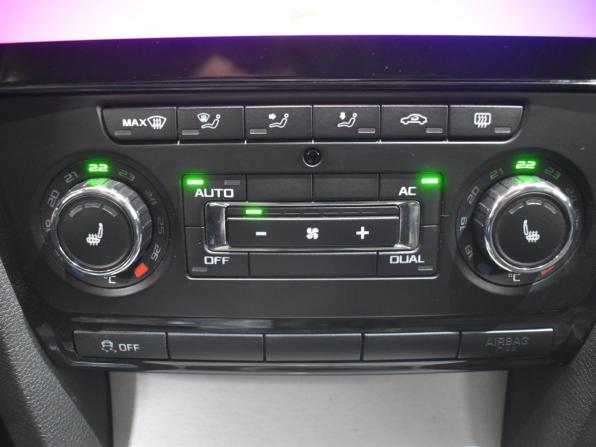 Skoda Octavia II (A5) Рестайлинг с пробегом 2012 года, цена 885 000 рублей, 161713 км, универсал, Автокод Объявления