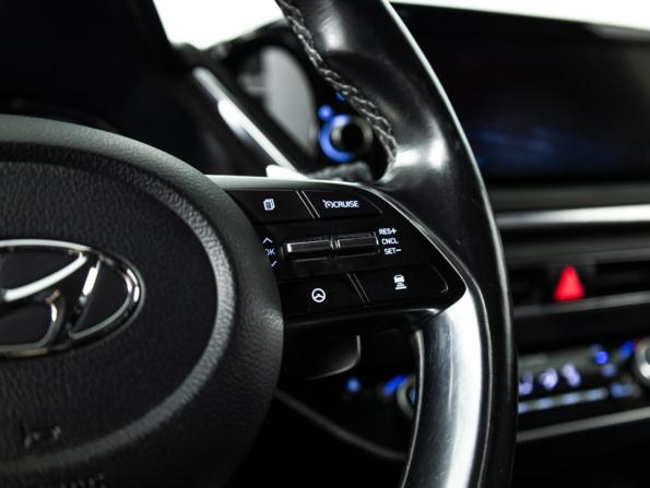 Hyundai Sonata VIII (DN8) с пробегом 2020 года, цена 1 849 700 рублей, 236242 км, седан, Автокод Объявления