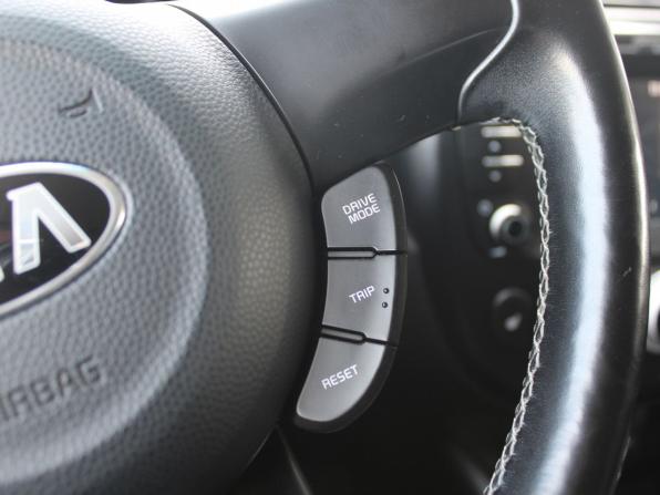 Kia Soul II Рестайлинг с пробегом 2018 года, цена 1 510 000 рублей, 130155 км, хэтчбек, Автокод Объявления