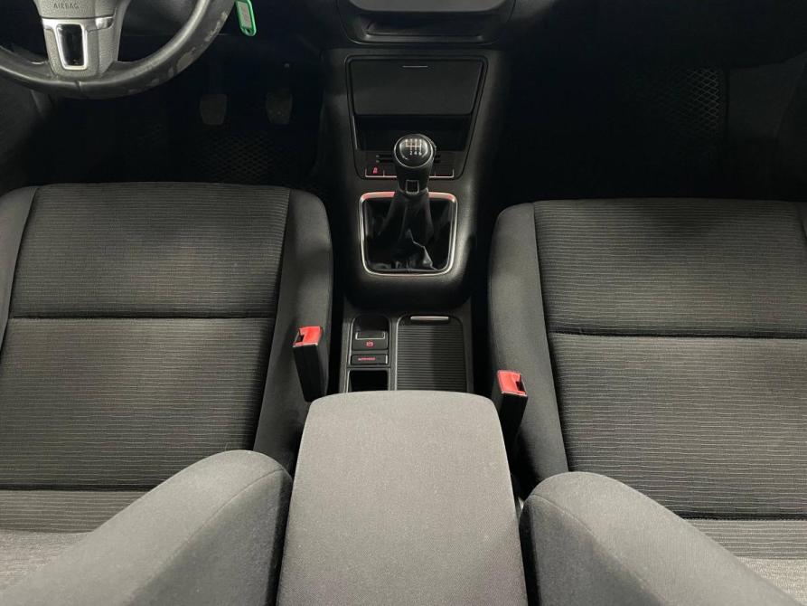 Volkswagen Tiguan I Рестайлинг Санкт-Петербург  - изображение 16