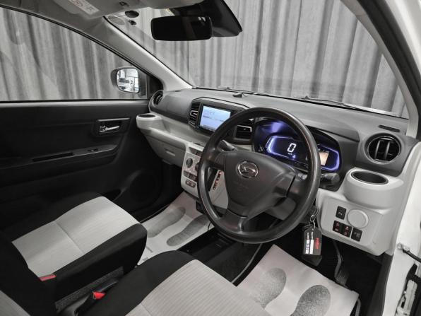 Daihatsu Mira e:S II с пробегом 2018 года, цена 599 000 рублей, 120000 км, хэтчбек, Автокод Объявления