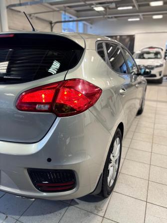 Kia Ceed II Рестайлинг с пробегом 2016 года, цена 1 389 000 рублей, 123165 км, хэтчбек, Автокод Объявления
