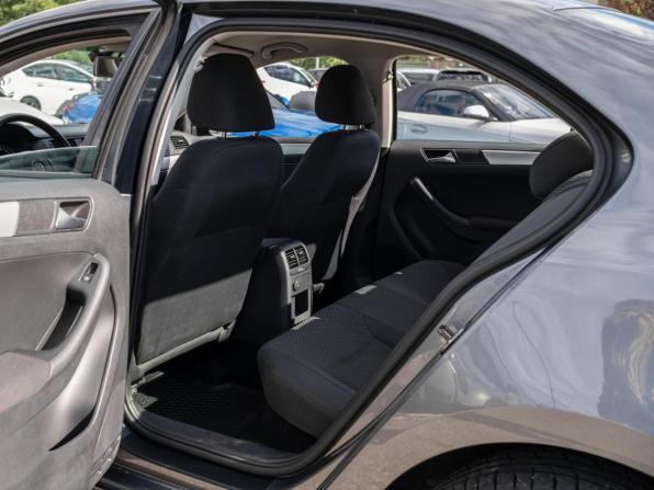 Volkswagen Jetta VI с пробегом 2012 года, цена 999 000 рублей, 189423 км, седан, Автокод Объявления