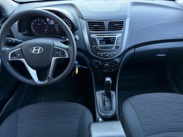 Hyundai Solaris I Рестайлинг с пробегом 2016 года, цена 1 160 000 рублей, 115282 км, седан, Автокод Объявления