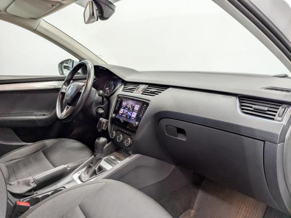 Skoda Octavia III (A7) Рестайлинг с пробегом 2020 года, цена 1 650 000 рублей, 147006 км, лифтбек, Автокод Объявления