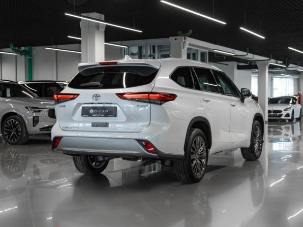 Toyota Highlander IV (XU70) с пробегом 2026 года, цена 5 350 000 рублей, 21 км, внедорожник, Автокод Объявления