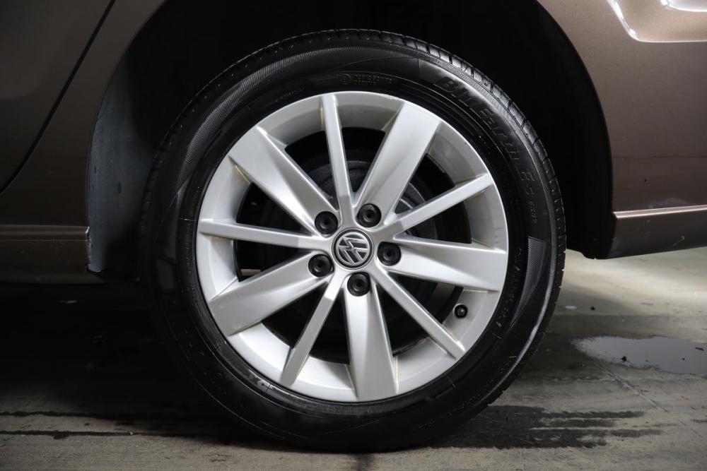 Volkswagen Polo V Рестайлинг Санкт-Петербург  - изображение 16