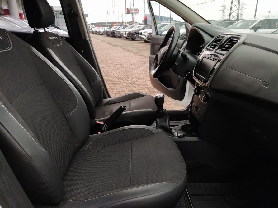 Renault Sandero II Рестайлинг Екатеринбург  - изображение 19