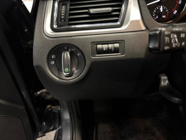 Skoda Rapid I с пробегом 2014 года, цена 799 000 рублей, 170000 км, лифтбек, Автокод Объявления