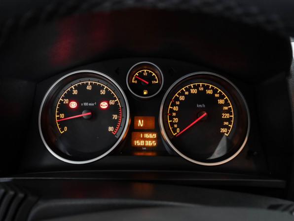 Opel Zafira B Рестайлинг с пробегом 2013 года, цена 949 000 рублей, 158365 км, компактвэн, Автокод Объявления