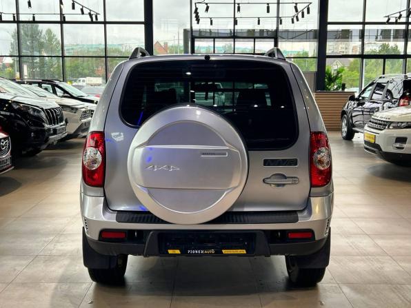 Chevrolet Niva I Рестайлинг с пробегом 2016 года, цена 775 000 рублей, 86000 км, внедорожник, Автокод Объявления