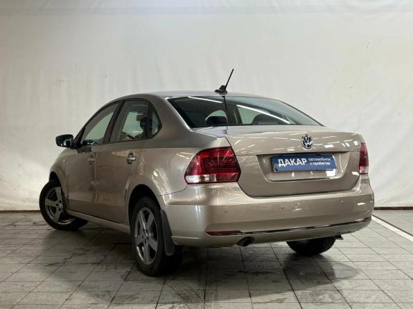 Volkswagen Polo V Рестайлинг с пробегом 2017 года, цена 790 000 рублей, 159405 км, седан, Автокод Объявления