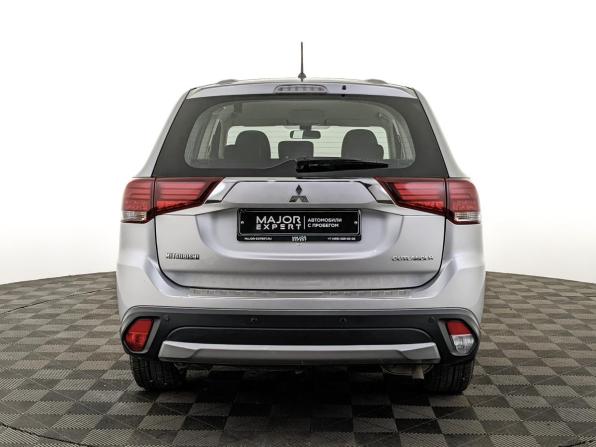 Mitsubishi Outlander III Рестайлинг 2 с пробегом 2016 года, цена 1 790 000 рублей, 90640 км, внедорожник, Автокод Объявления
