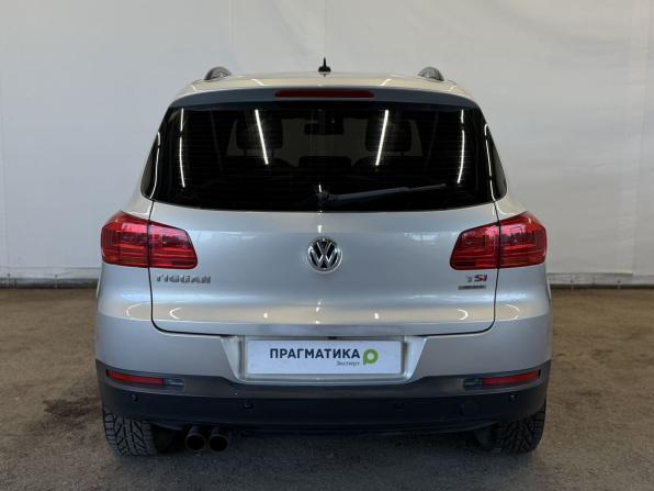Volkswagen Tiguan I Рестайлинг с пробегом 2011 года, цена 900 000 рублей, 210000 км, внедорожник, Автокод Объявления