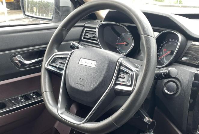 Lifan Myway с пробегом 2018 года, цена 900 000 рублей, 112436 км, внедорожник, Автокод Объявления