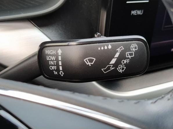 Skoda Rapid II с пробегом 2022 года, цена 2 180 000 рублей, 16500 км, лифтбек, Автокод Объявления