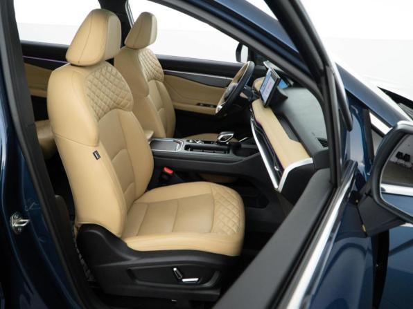 Geely Haoyue L I с пробегом 2023 года, цена 3 099 050 рублей, 10840 км, внедорожник, Автокод Объявления